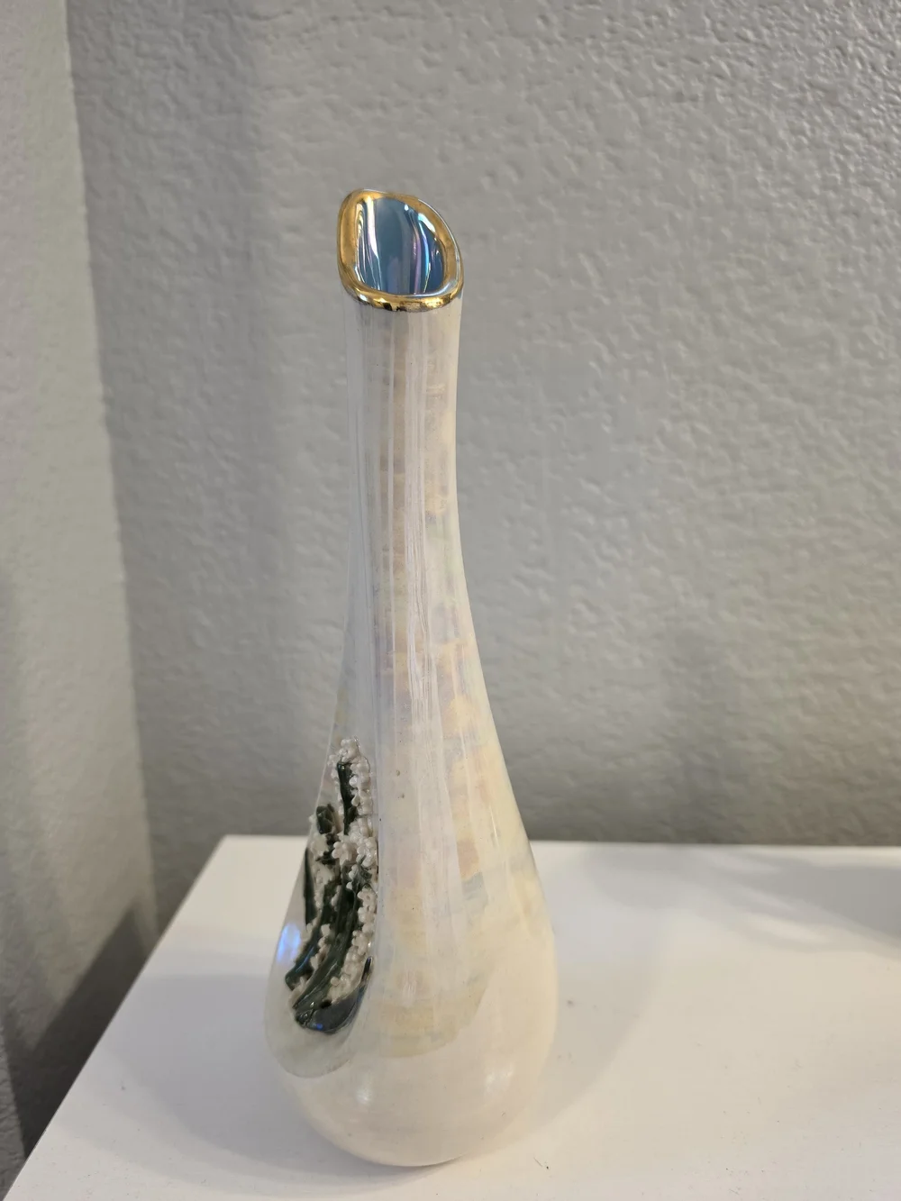 N/A elegant pearl